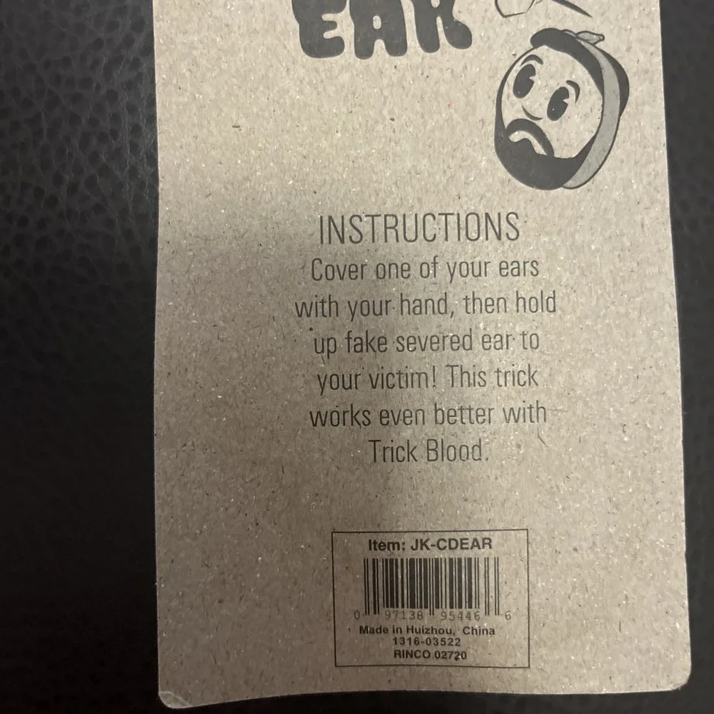 FAKE SEVERED EAR Bloody Rubber Body Part Trick Gag Prank Joke Zombie Costume Toy